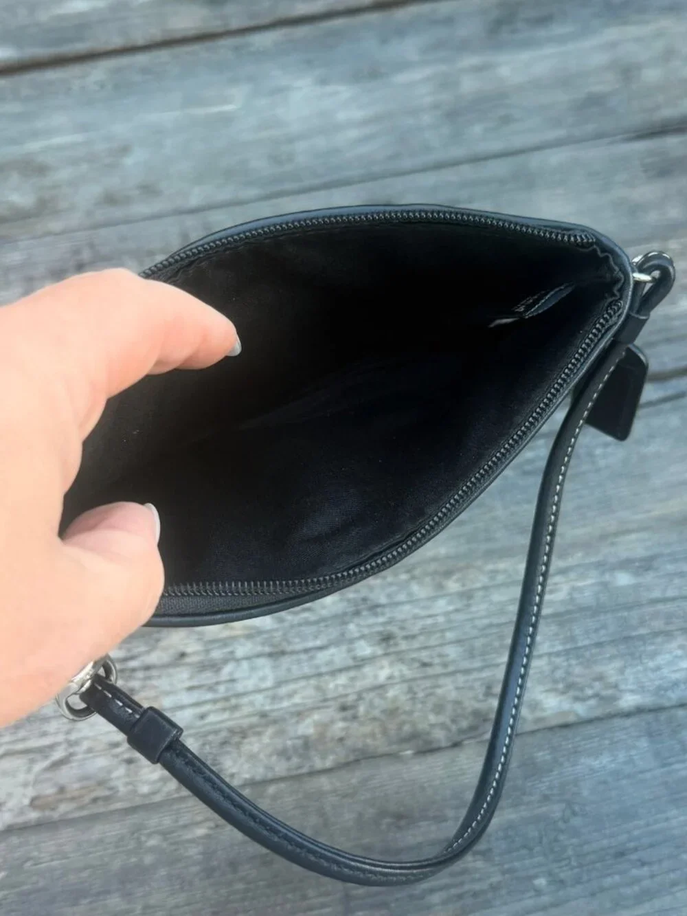 Authentic Women's Coach Black Leather Wristlet Wallet Used Once Clean